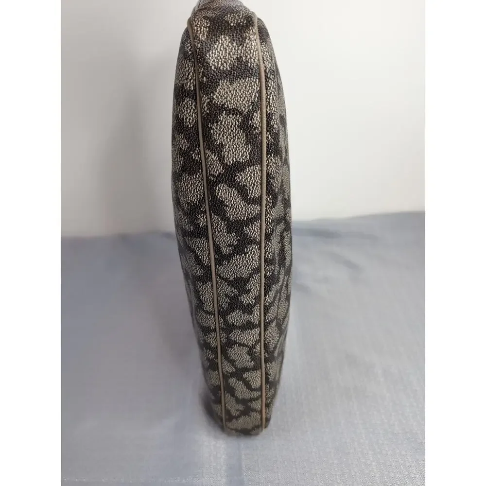 YVES SAINT LAURENT Large Clutch Style Giraffe Pattern